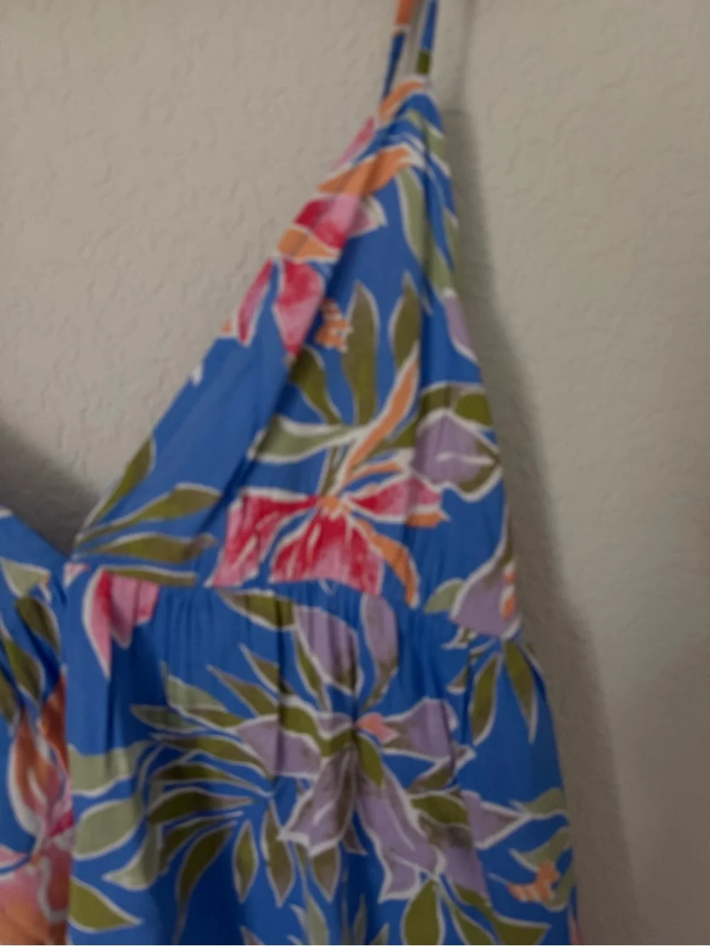 Billabong Blue Tropical Floral V-Neck Camisole - Picture 4 of 11